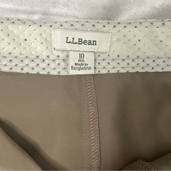 L.L. Bean Water-Repellent Comfort Trail Skort - Picture 11 of 13